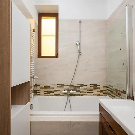 Apartment Filtrowa Spacious By Bookinghost Warsaw